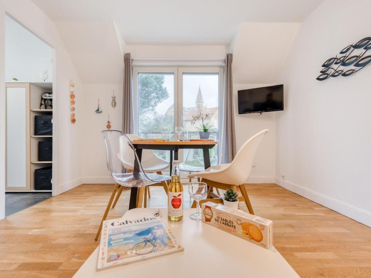 Apartment In A Residence By The Sea Port-en-Bessin-Huppain Pokój zdjęcie